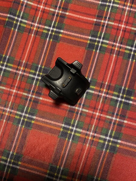 Accesorii incarcator si curea pentru Huawei Honor Band 5